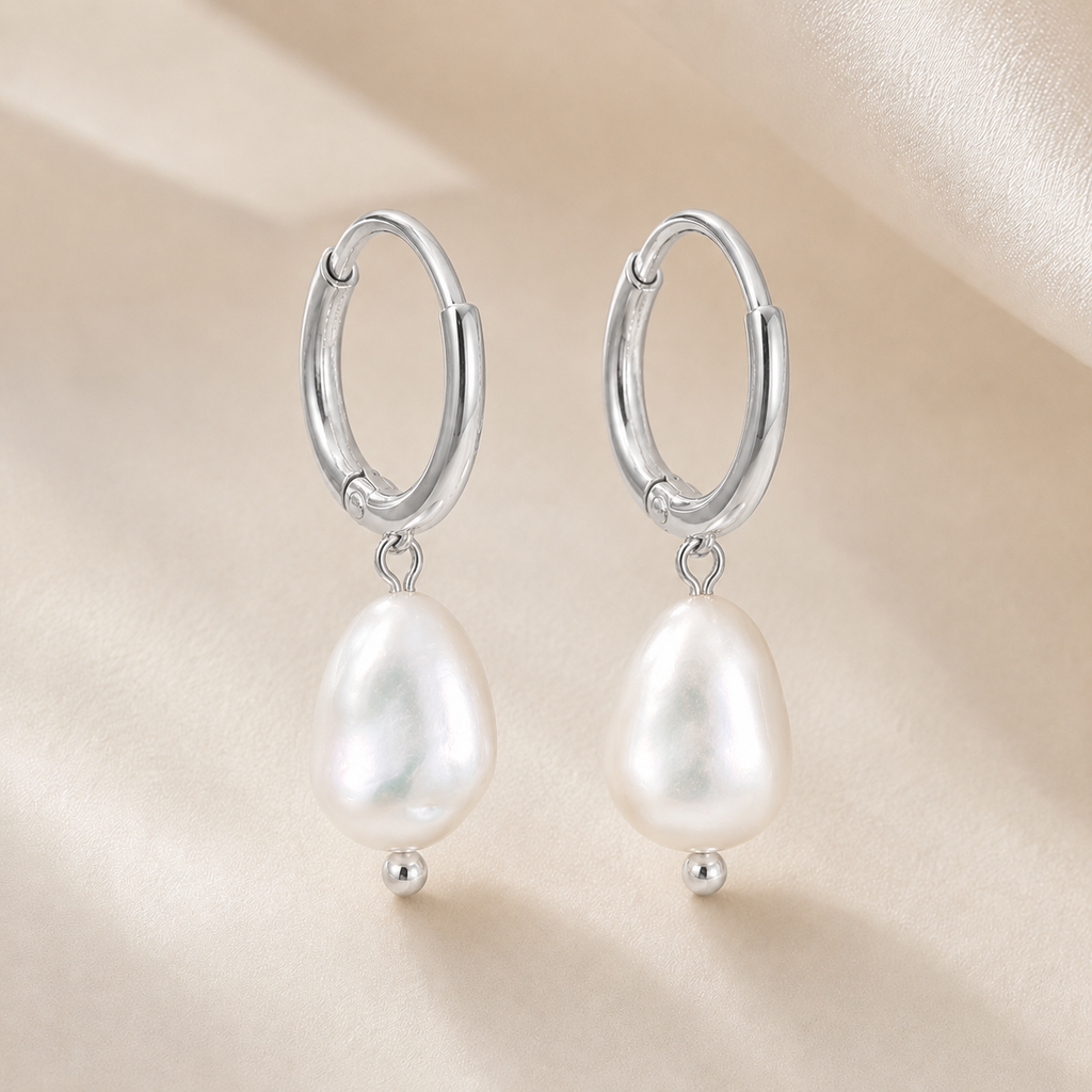 The Margot Pearl Earrings