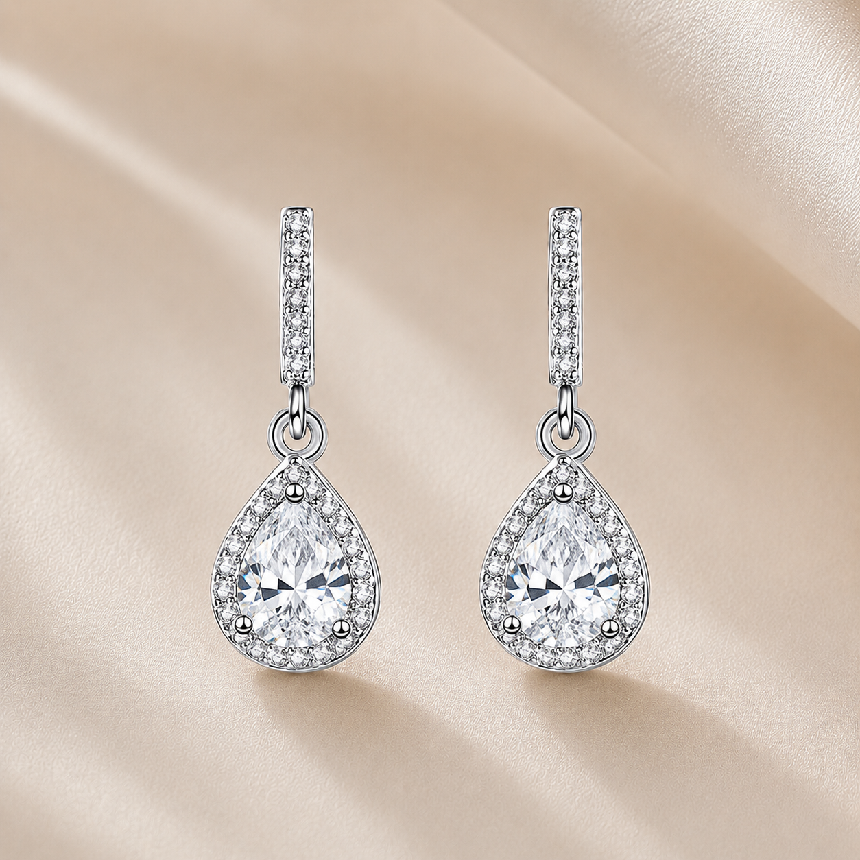 The Éclat Drop Earrings