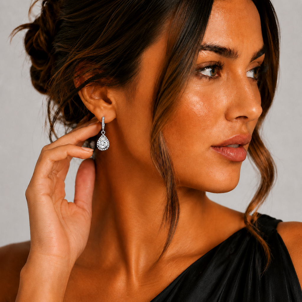 The Éclat Drop Earrings