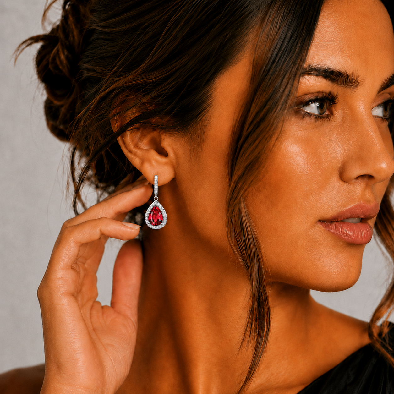 The Éclat Drop Earrings